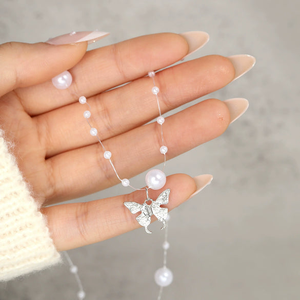 Wholesale Animals Zodiac Style Imitation Pearl Butterfly Necklace Zinc Alloy Electroplated