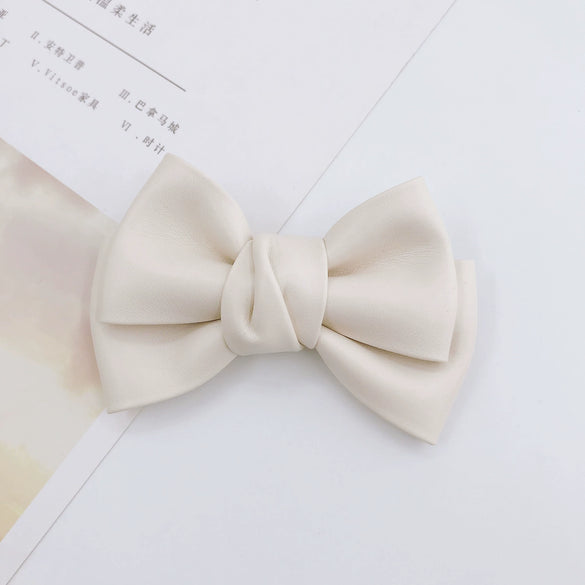 Wholesale Artificial Leather Handwoven Pleated Bow Jewelry And Phone Case Accessories
