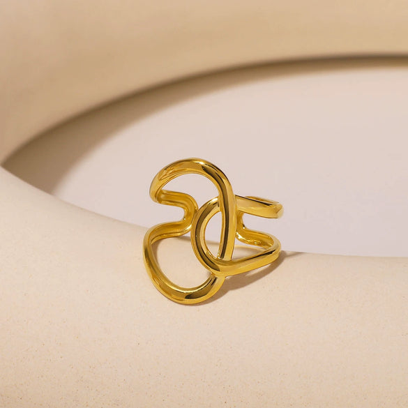 Wholesale Asymmetrical Stainless Steel Ring With Winding Geometric Design And 18K Real Gold Electroplating