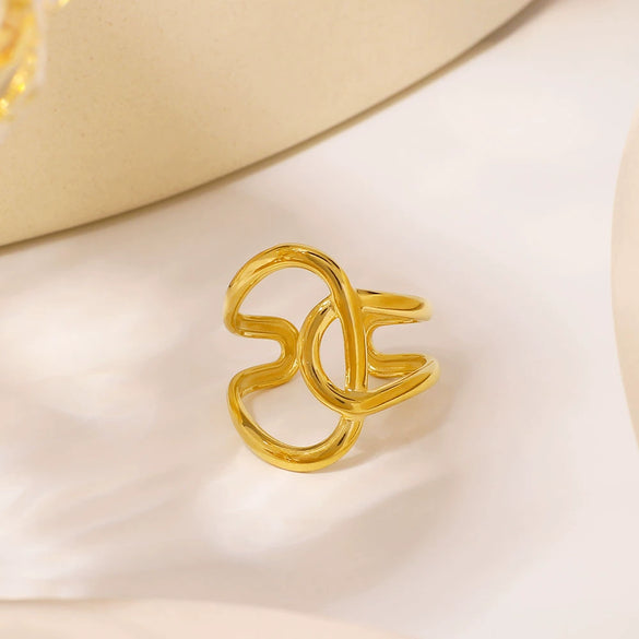 Wholesale Asymmetrical Stainless Steel Ring With Winding Geometric Design And 18K Real Gold Electroplating