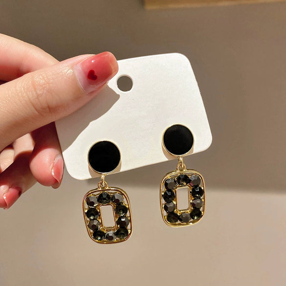 Wholesale Black Alloy Diamond Set Tassel Earrings With Geometric Pattern For Women High End Light Luxury Niche Elegant All Match Style