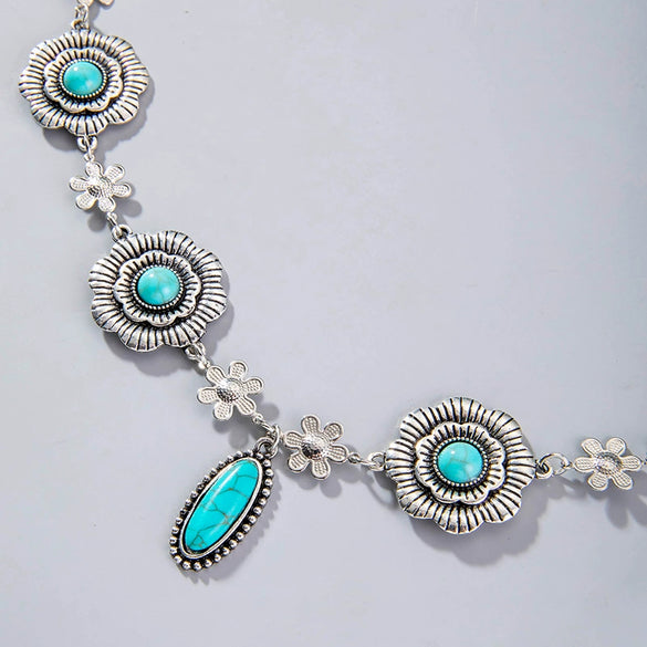 Wholesale Bohemian Style Turquoise Flower Pendant Alloy Necklace With Electroplating For Women