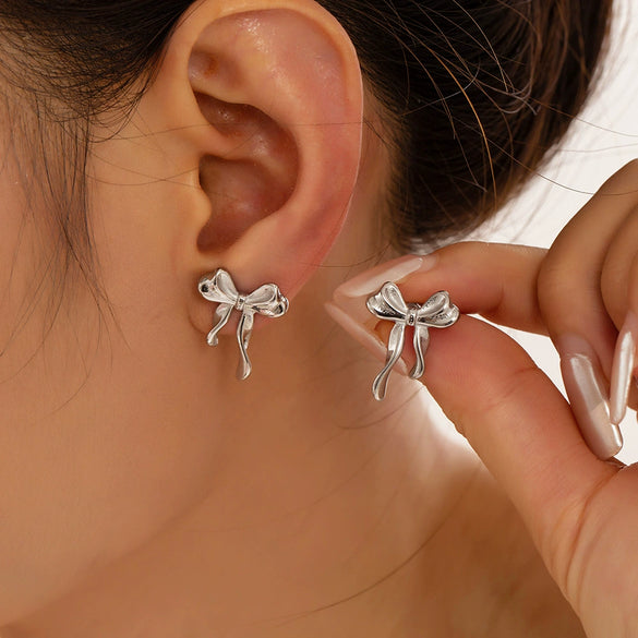 Wholesale Bow Earrings Titanium Steel 18K Gold Plated For Women Fashionable Style Electroplated