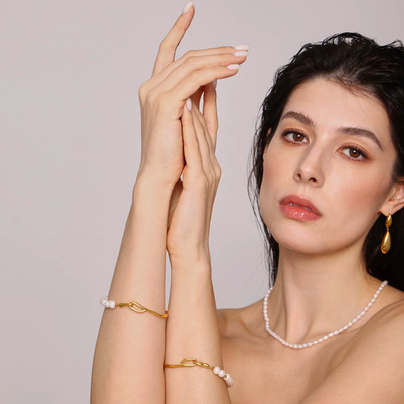 Wholesale Bracelet Freshwater Pearl Stainless Steel Geometric Style 18K Gold Plated