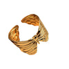 Wholesale Bracelet Stainless Steel Retro Geometric Hydraulic Opening Hollow Flower Electroplated