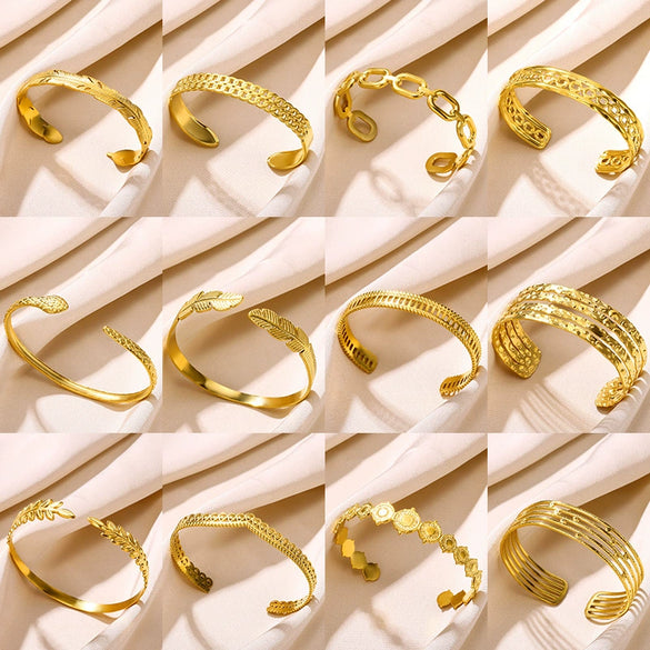 Wholesale Bracelet Stainless Steel Snakeshaped Geometric Hollow Goldplated Circle Electroplated For Female