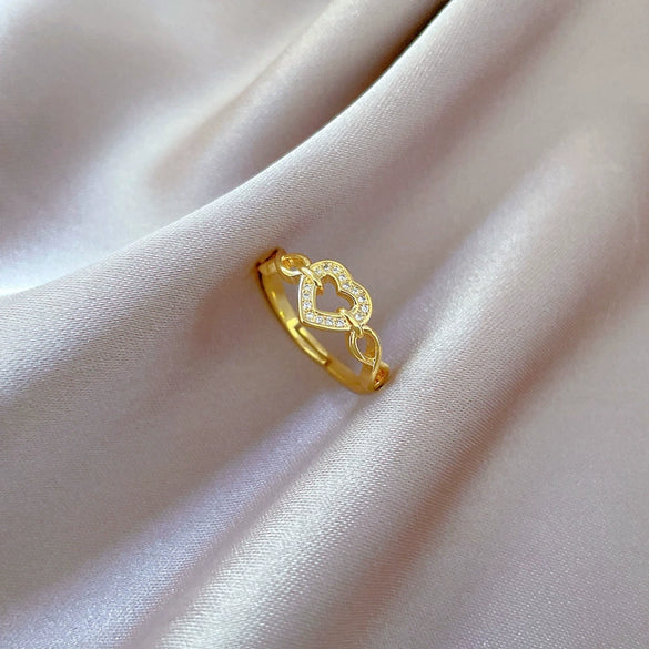 Wholesale Brass Cartoon Crown Style Ring With Electroplating