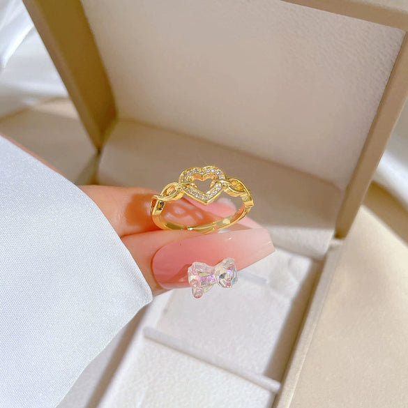 Wholesale Brass Cartoon Crown Style Ring With Electroplating