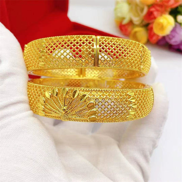 Wholesale Brass Goldplated Peacock Open Screen Bracelet