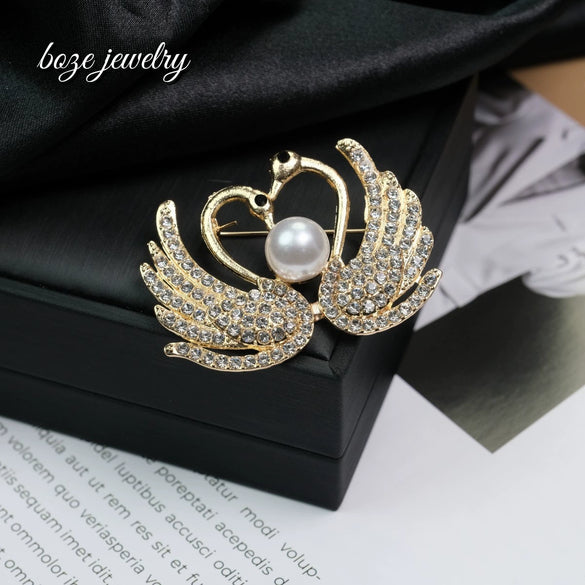 Wholesale Brooch Zinc Alloy Animal Shape Electroplated Highend Luxury Fashion Clothes Accessories