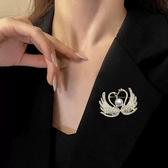 Wholesale Brooch Zinc Alloy Animal Shape Electroplated Highend Luxury Fashion Clothes Accessories