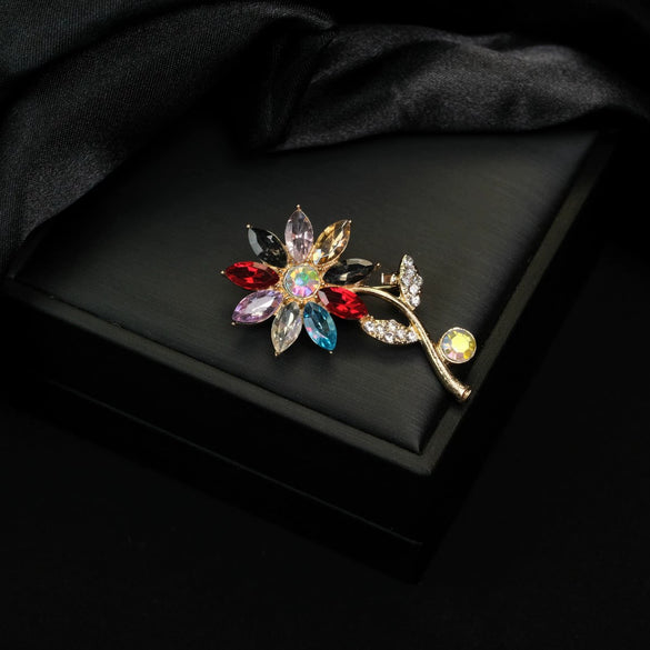 Wholesale Brooch Zinc Alloy Flower Electroplated Jewelry For Women's Clothing Accessories