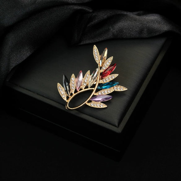 Wholesale Brooch Zinc Alloy Flower Electroplated Jewelry For Women's Clothing Accessories