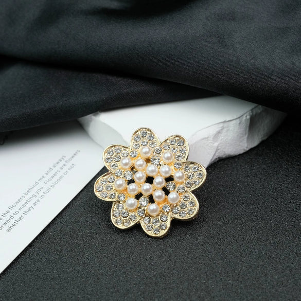 Wholesale Brooch Zinc Alloy Retro Flower Style Electroplating Antilight