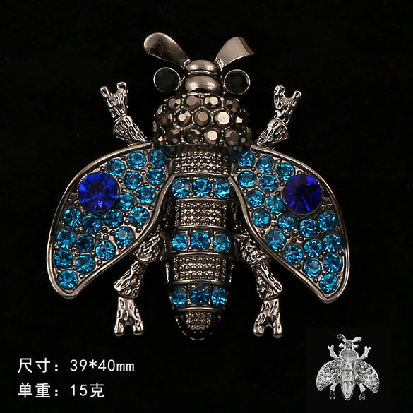 Wholesale Car Air Outlet Accessories Small Animal Bee Pattern Alloy Electroplated Handposted Drill