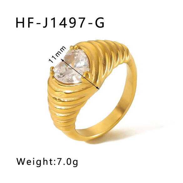 Wholesale Cast Stainless Steel Inlaid White Love Zircon Heart Shaped Geometric Ring For Women 18K Gold Plated Electroplated