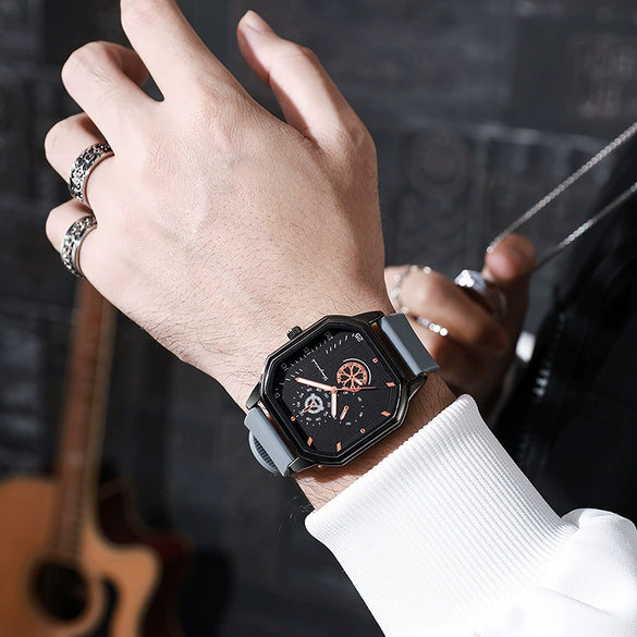 Wholesale Casual Men's Sports Quartz Watch With Double Layer Square Alloy Case And Pu Strap