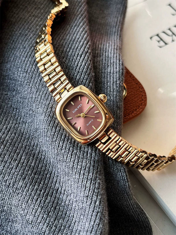 Wholesale Casual Metal Rectangular Quartz Watch For Female With Steel Band And Spiral Crown
