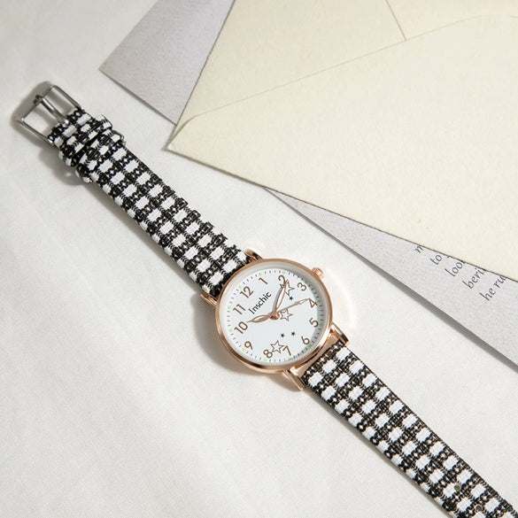 Wholesale Casual Quartz Watch For Female Junior High School Students Alloy Case Imitation Leather Strap Stainless Steel Clasp Round Dial Ordinary Glass Mirror