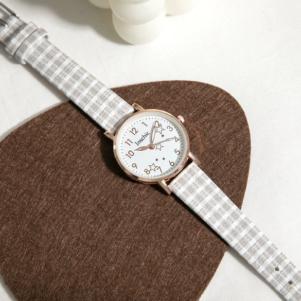 Wholesale Casual Quartz Watch For Female Junior High School Students Alloy Case Imitation Leather Strap Stainless Steel Clasp Round Dial Ordinary Glass Mirror