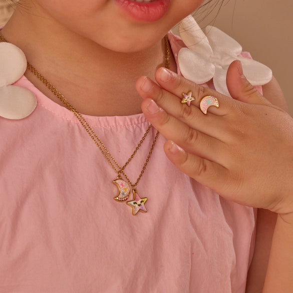 Wholesale Children's And Girls' Stainless Steel And Titanium Steel Jewelry Set With Heart Drop Bell Geometric Patterns Electroplated