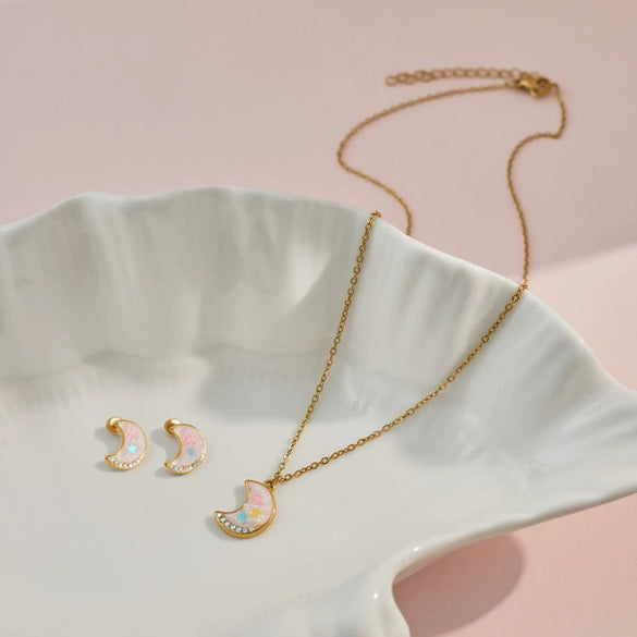 Wholesale Children's And Girls' Stainless Steel And Titanium Steel Jewelry Set With Heart Drop Bell Geometric Patterns Electroplated