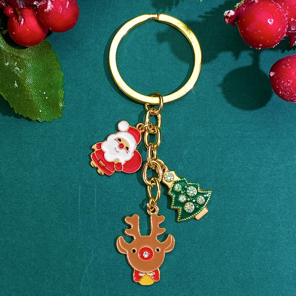 Wholesale Christmas Keychain Key Ring Zinc Alloy Santa Claus Christmas Tree Elk Snowflake Ornament Pendant Electroplated