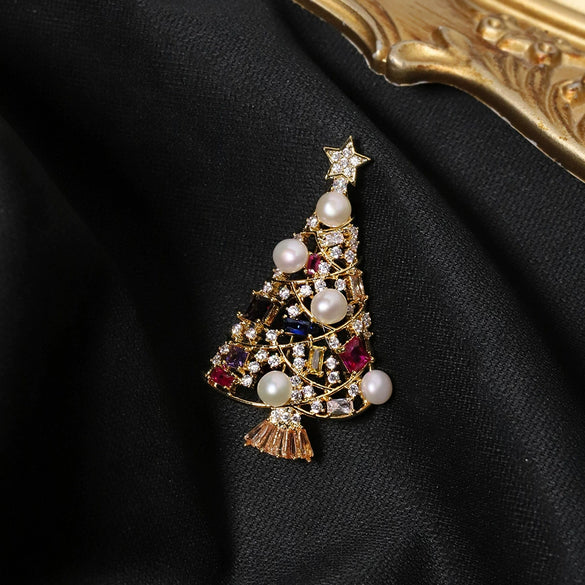 Wholesale Christmas Tree Style Highend Brooch With Natural Pearls And Zircon Electroplated