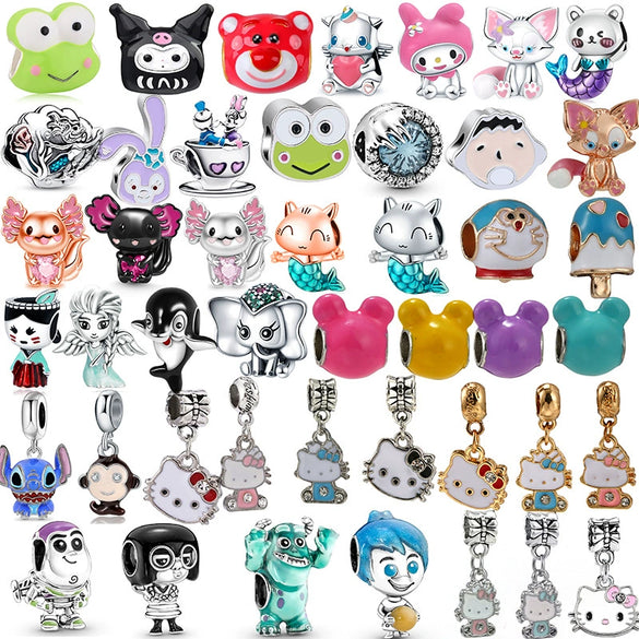 Wholesale Classic Cartoon Oil Dripping Luxury Beaded Pendant Necklace And Bracelet Jewelry Made Of Metal With Totem Pattern And Electroplating Design
