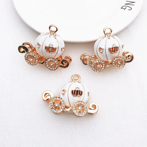 Wholesale Classic Diy Mobile Phone Shell Jewelry Accessories Alloy With Handmade Rhinestone And Pumpkin Car Design Electroplated