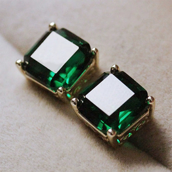 Wholesale Classic Imitation Green Crystal Fourclaw Zircon Earrings Copper Geometric Style For Women