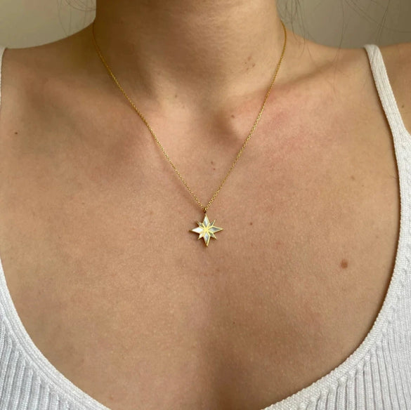 Wholesale Clavicle Chain Natural Abalone Shell Patch Titanium Steel Vacuum Furnace Plated 18K Gold Sixpointed Star Retro Geometric Style