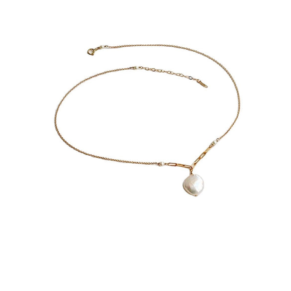 Wholesale Clavicle Chain Natural Seawater Baroque Petal Pearl Copper Alien Style