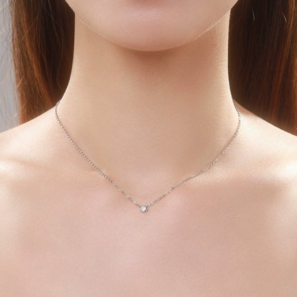 Wholesale Clavicle Chain S925 Sterling Silver Inlaid Zircon Niche Geometric Design