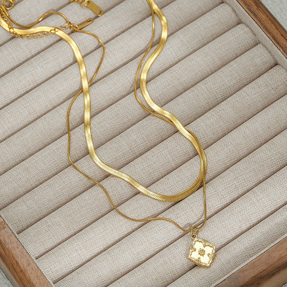 Wholesale Clavicle Chain Stainless Steel 18K Gold Plated Geometric Bone Chain Electroplating Design For Women