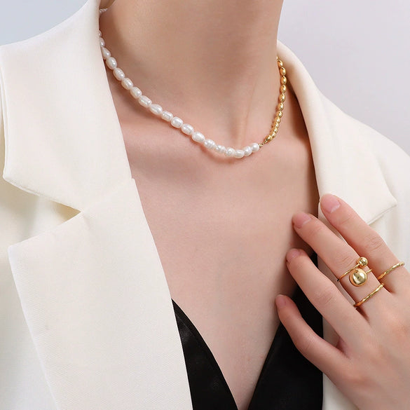 Wholesale Clavicle Necklace 316L Stainless Steel Natural Freshwater Pearl Geometric Light Luxury Electroplating