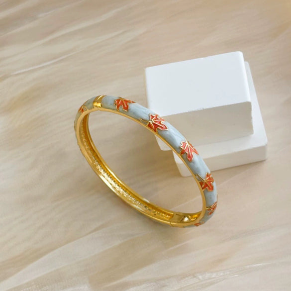Wholesale Cloisonné Maple Leaf Bracelets Plated Fashion Jewelry With Retro Botanical Design For Adults