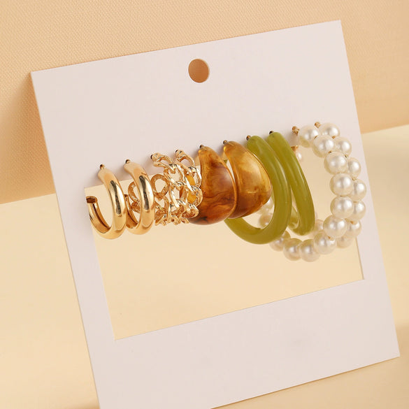 Wholesale Cold Style Metal Earrings Set 5 Pairs Of Creative Simple Golden Circle Earrings With Pearl Geometric Pattern Alloy Material Electroplating Treatment