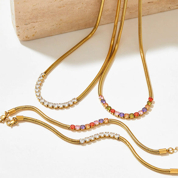 Wholesale Colorful Zircon Jewelry Set For Women Stainless Steel Round Snake Chain Clavicle Chain With Bear And Pig Patterns Electroplated