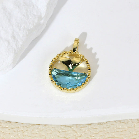 Wholesale Commuter Pendant Necklace Copper Gold Plated Animal Zodiac Micropaved Dolphin Single Pendant With Micro Zircon
