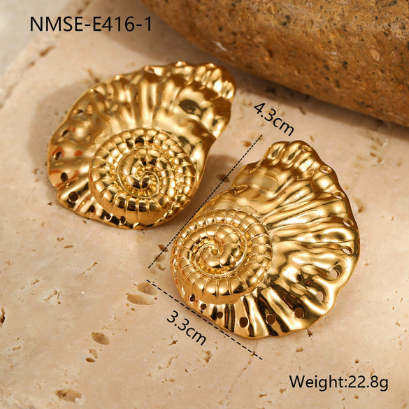 Wholesale Conch Stainless Steel Earrings With Geometric Design And Electroplating Fashion Style