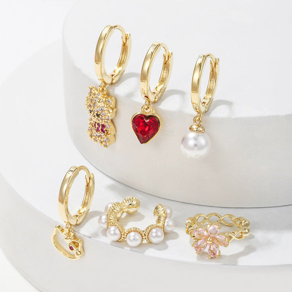 Wholesale Copper Animal Style Heart Shape Inlaid Zircon Earrings