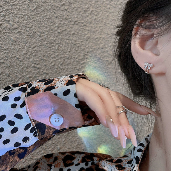 Wholesale Copper Butterfly Bow Electroplated Women's Earrings