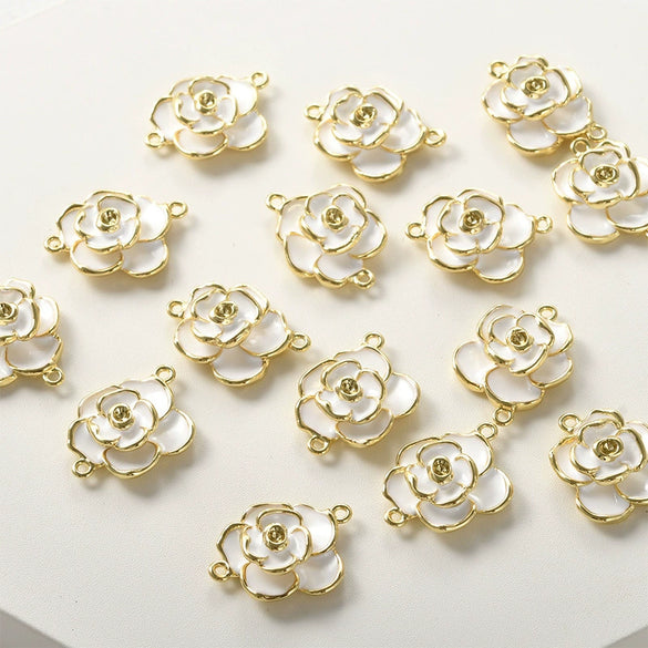 Wholesale Copper Camellia Shaped Beaded Necklace And Bracelet Accessories Material With Electroplating