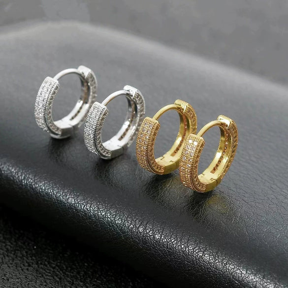 Wholesale Copper Ear Buckle With Real Gold Plating Light Luxury Style Zircon Micro Inlay Round Design For Women
