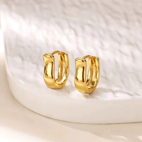 Wholesale Copper Earring With Microinlaid Alloy Artificial And Semiprecious Stones And Bow Leaf Design Electroplated