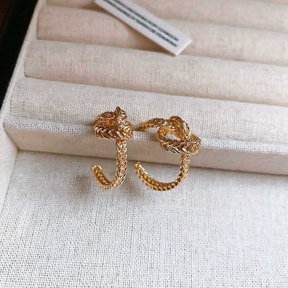 Wholesale Copper Earrings Geometric Letter Wiredrawing Electroplated Minimalist Style For Women