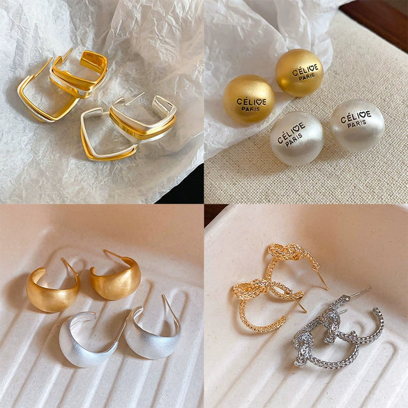 Wholesale Copper Earrings Geometric Letter Wiredrawing Electroplated Minimalist Style For Women