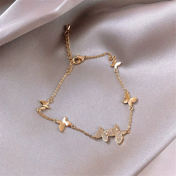 Wholesale Copper Electroplated Flower Pattern Bracelet For Women