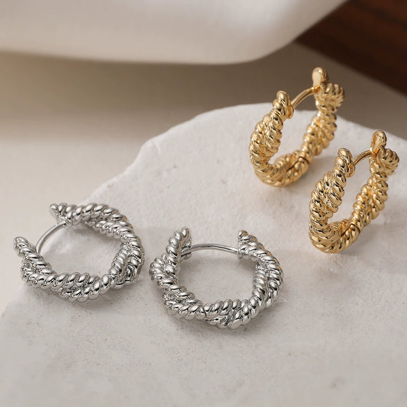 Wholesale Copper Electroplated 18K Gold Geometric Twisted Retro Earrings For Women